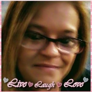 Meet your Posher, Tara